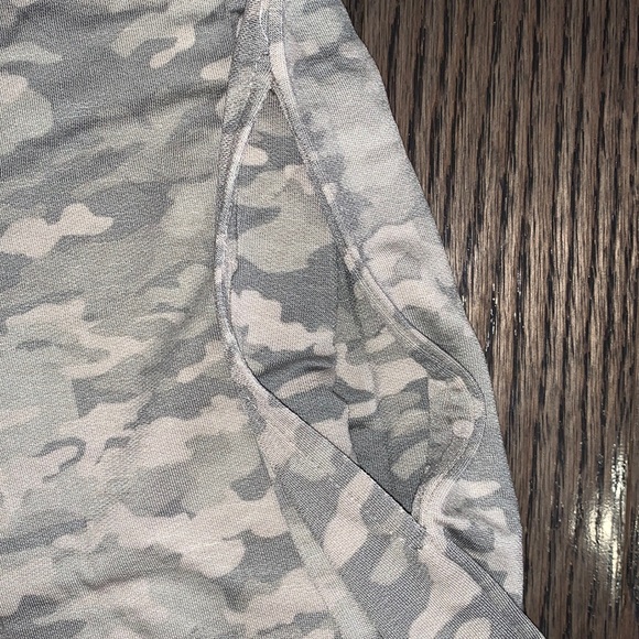 *NEW* Honeydew Cute Jumpsuit with pockets 🥰 - Medium - Picture 7 of 8